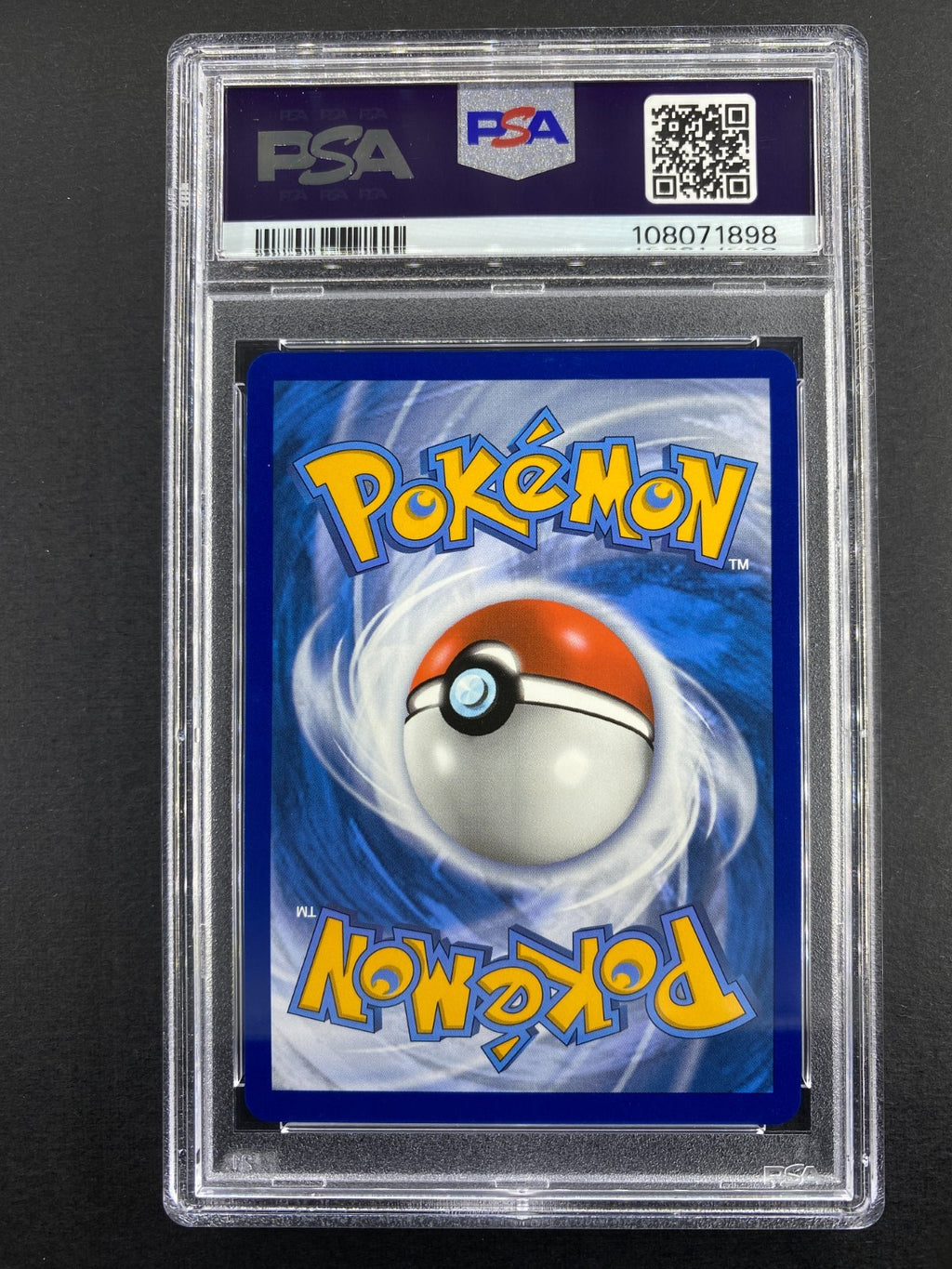 Jessie & James - 68/68 - Hidden Fates - PSA 8