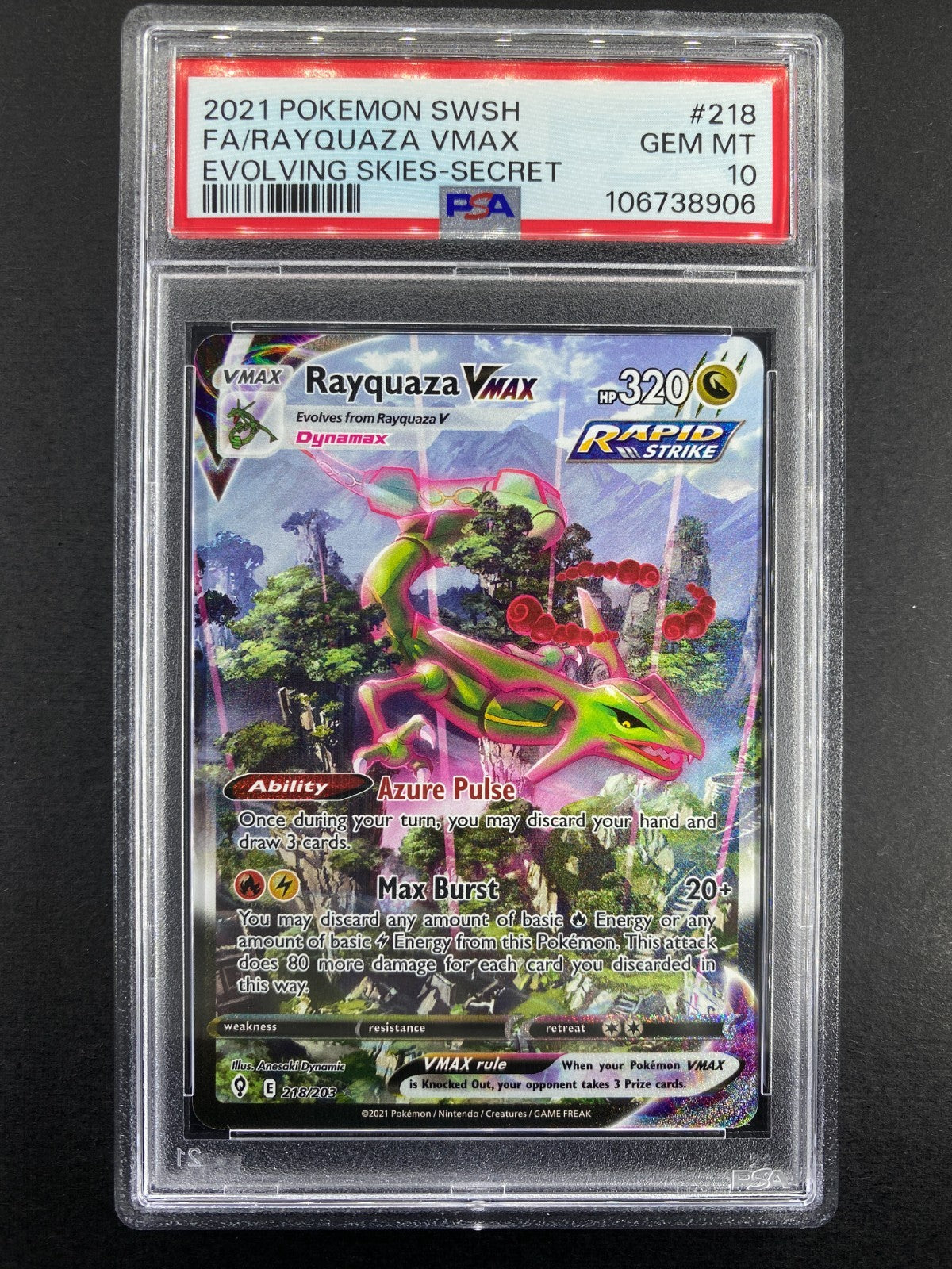 Rayquaza VMAX - 218/203 - Evolving Skies - PSA 10